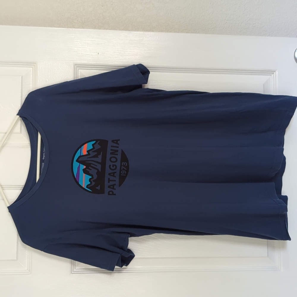Patagonia, mens, large, 100% organic cotton, short sleeve tee shirt